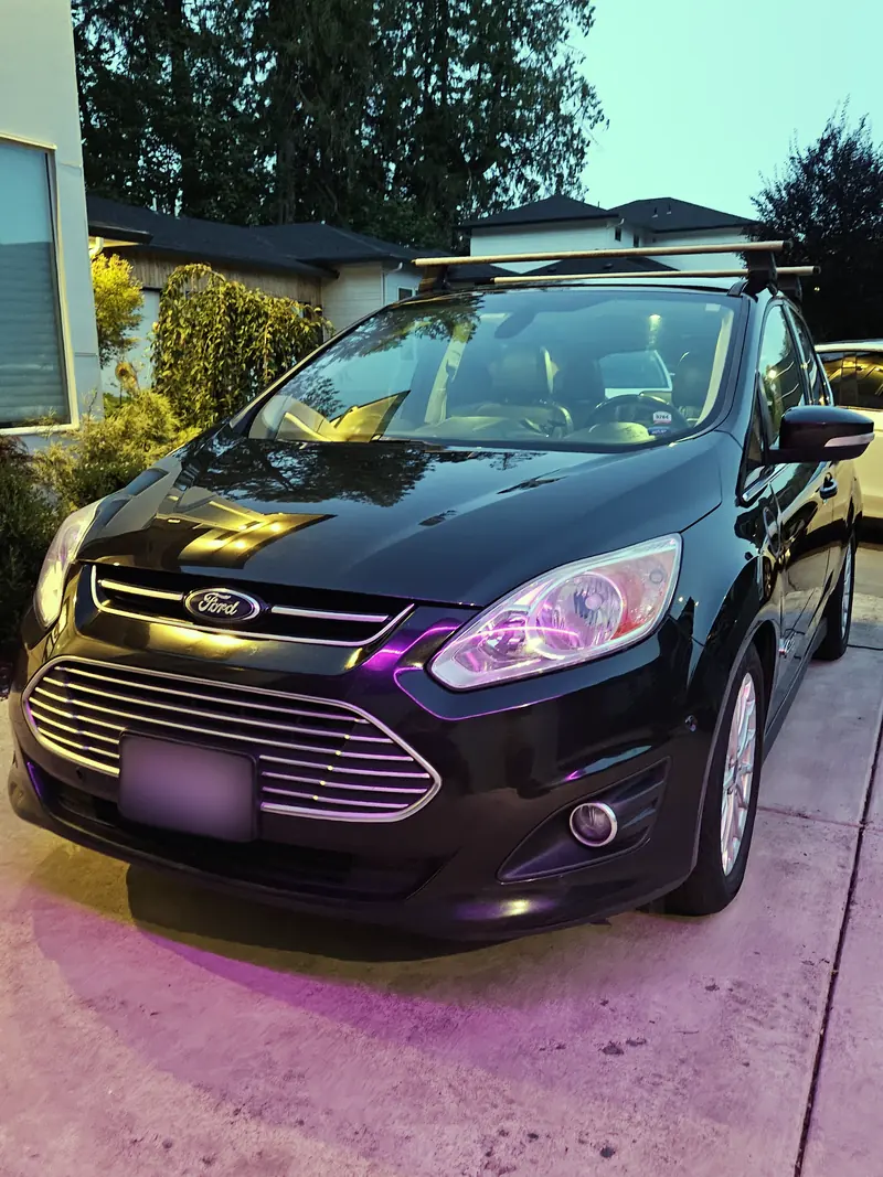 Finished, after the hand wash on a 2015 Ford C-Max