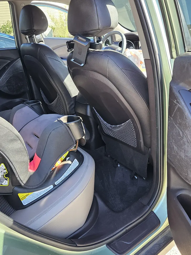 Child seat in the back of a Hyundai Tucson after interior detailing in Ridgefield WA