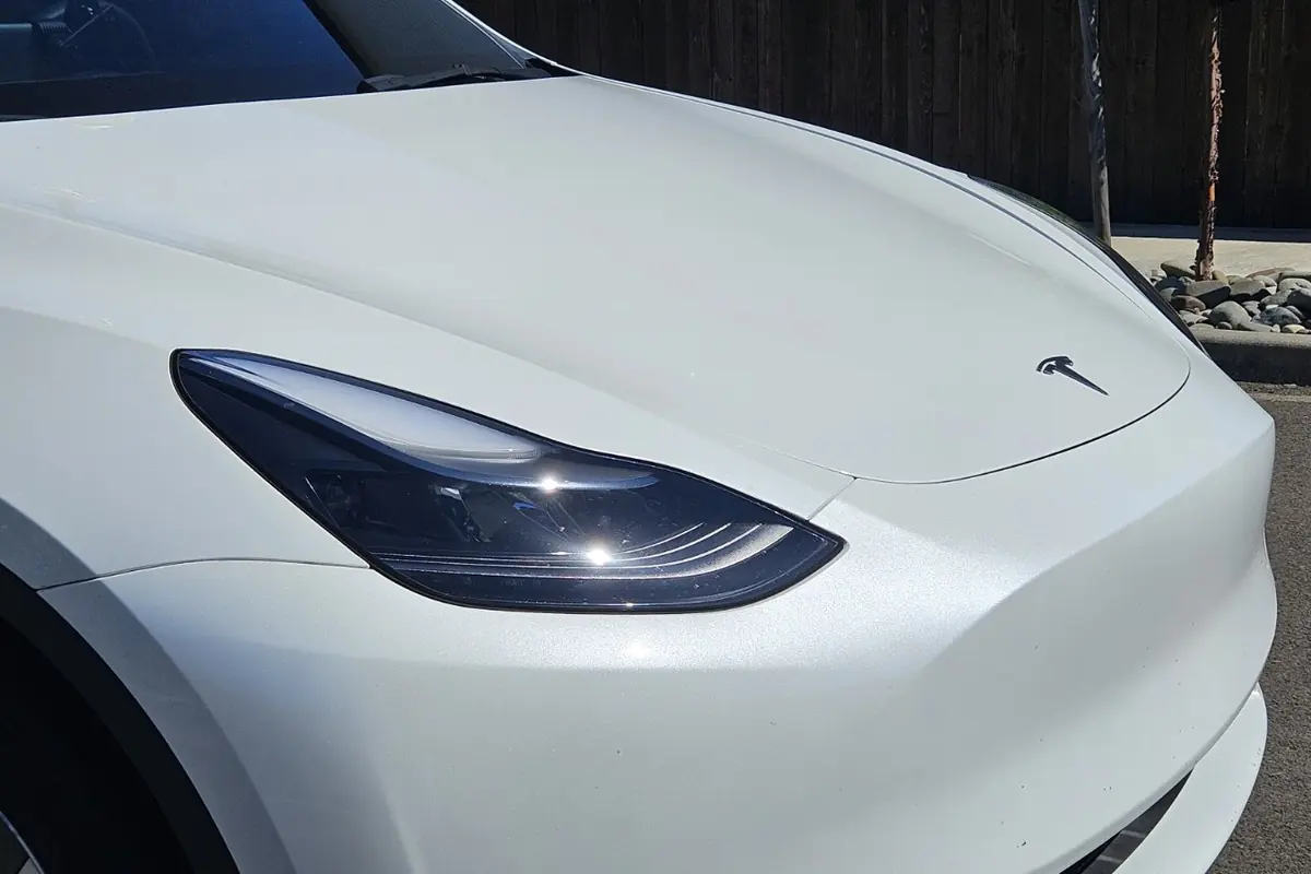 Front end and headlight, finished on a 2023 Tesla Model Y