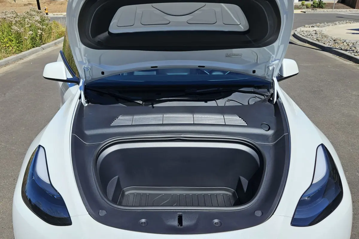 Front trunk, cleaned out on a 2023 Tesla Model Y